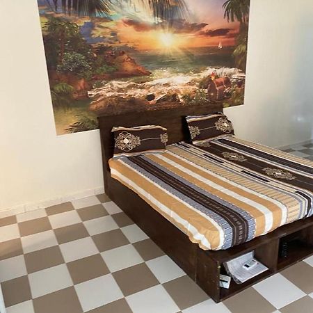 Studio Meuble 1 A Ouakam Comico Dakar Bagian luar foto